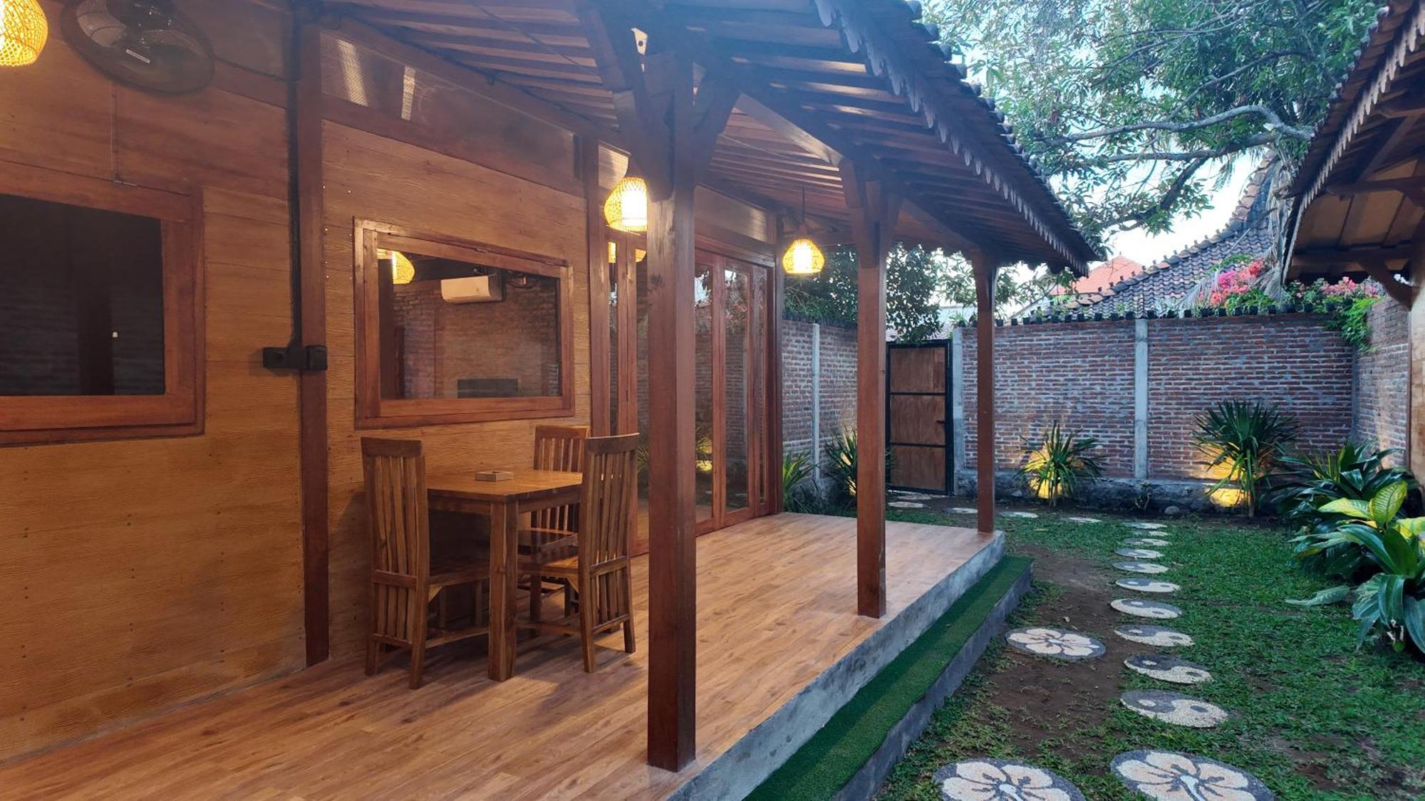 Willa Private Joglo In Heart Of Sanur Pokój zdjęcie